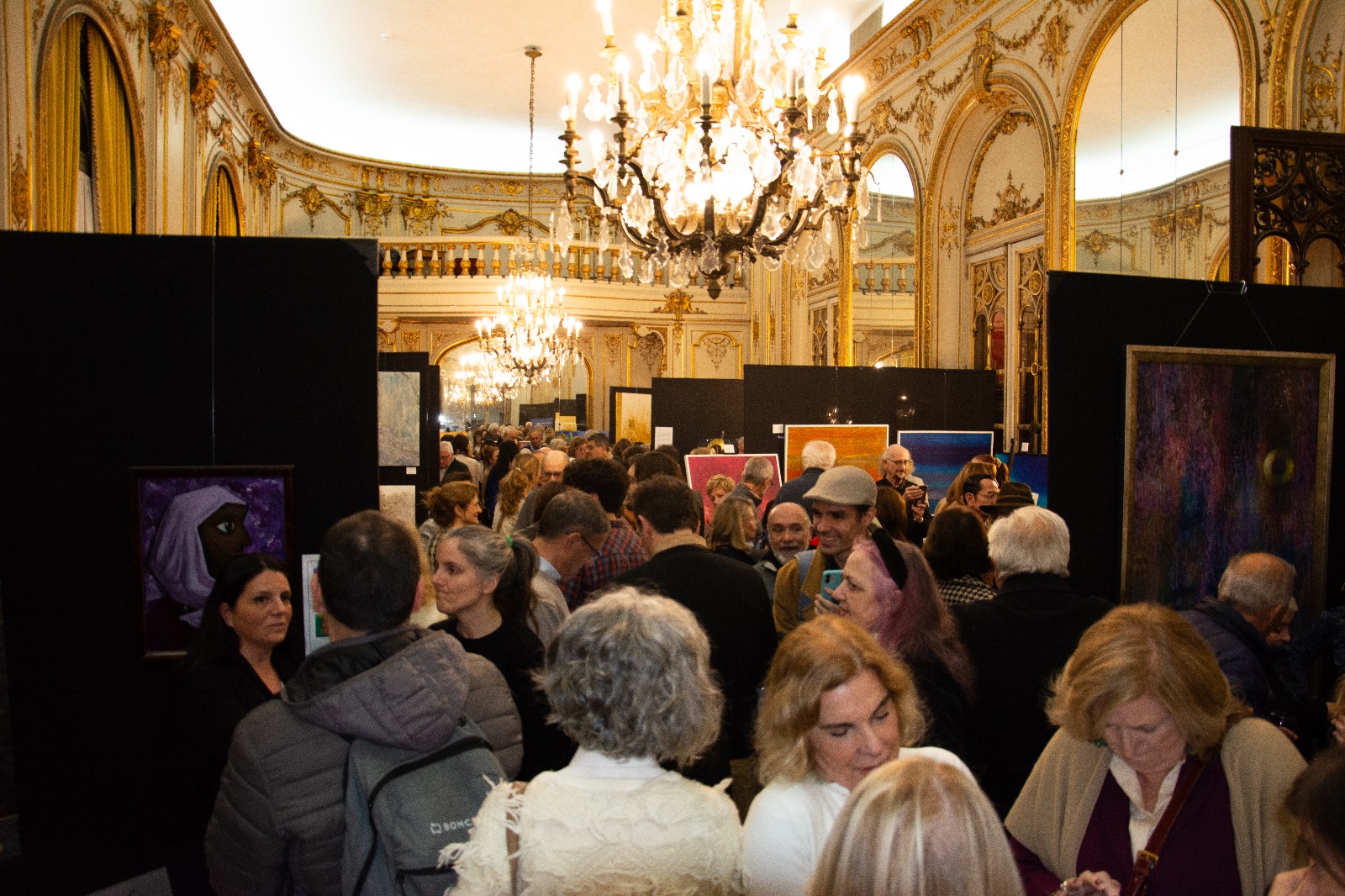 Salón dorado, sede de Palazzo Expo VII